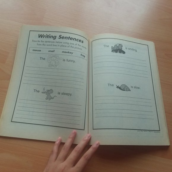 Set of 3 Learning to Read Books - Picture 6 of 7